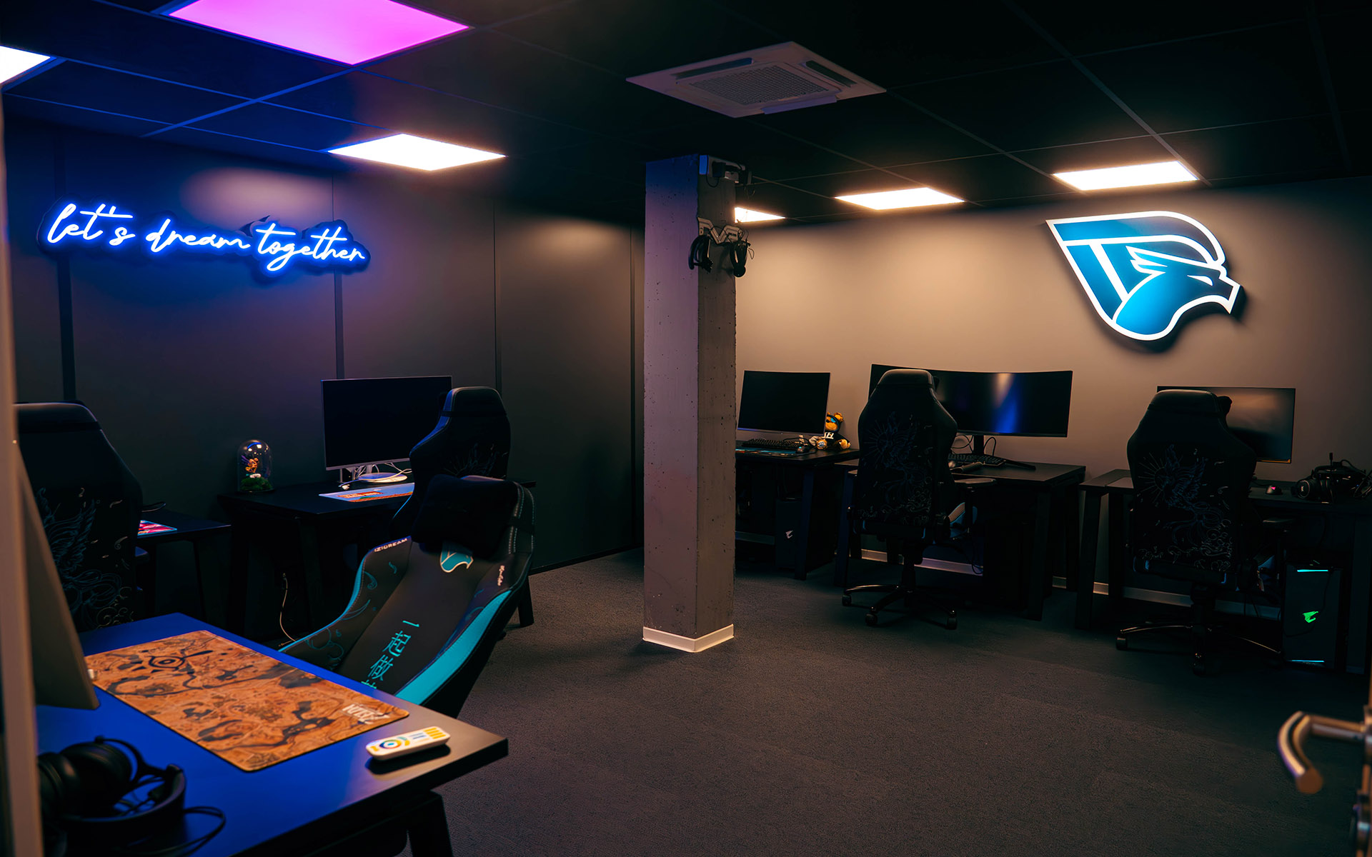 IZITEK BUEAU EGUILLES11